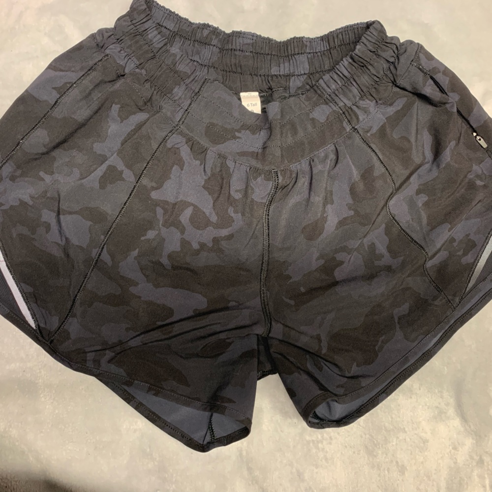 Hotty Hot Low-Rise Lined Short 4"